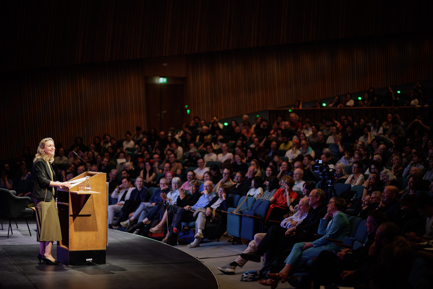 GORDON WELTERS Portraits